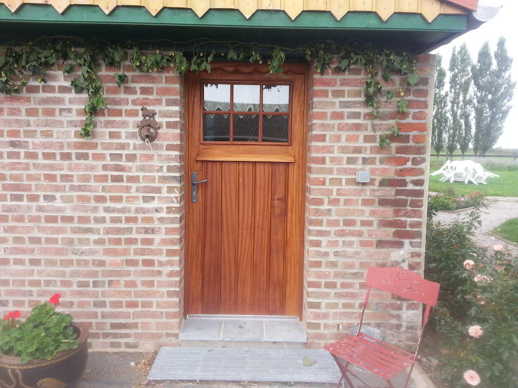 Gite De La Ferme Des Crins Blancs Villa Hazebrouck Szoba fotó